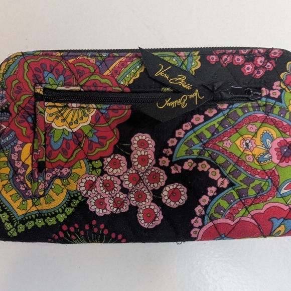Vera Bradley Quilted Multicolor Paisley Floral Wallet/Wristlet - Picture 3 of 7